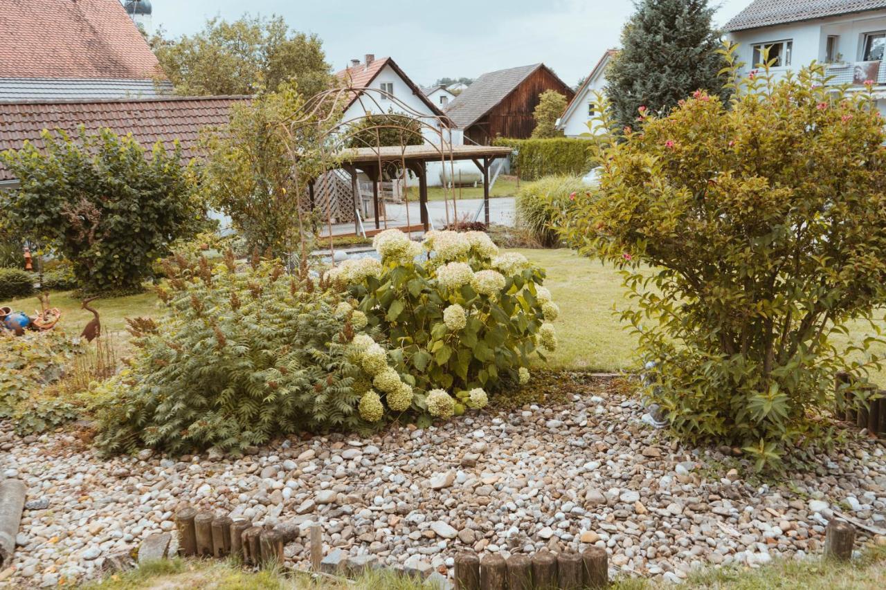 Ferienparadies Am Kammerberg - Ein Ganzes Haus Fuer Sie Alleine!!! Weißenhorn Exteriör bild